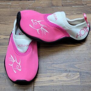 HotTuna Pink Water Shoes Girls Size 10.5